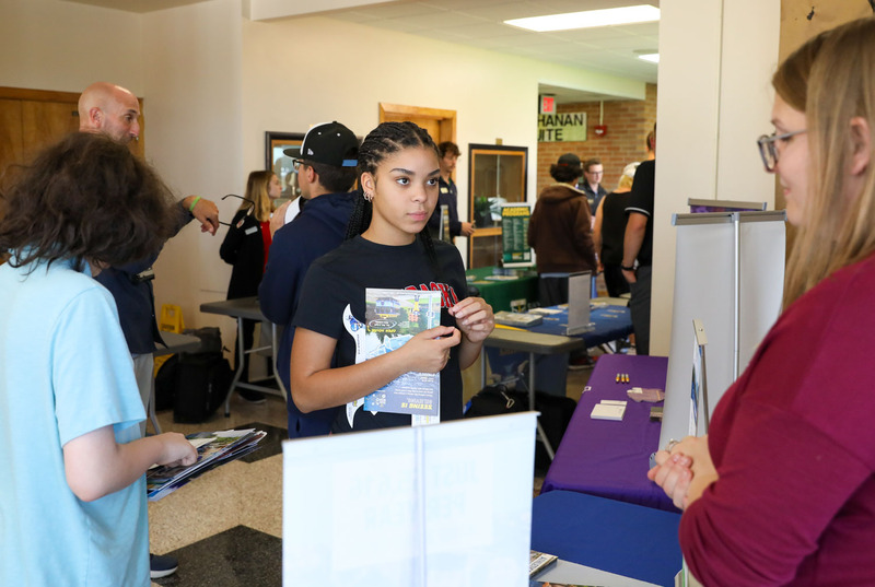 student learning about colleges