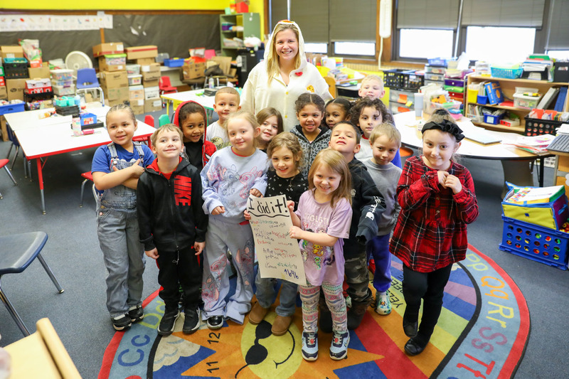 Ms. Cori and kindergarten class