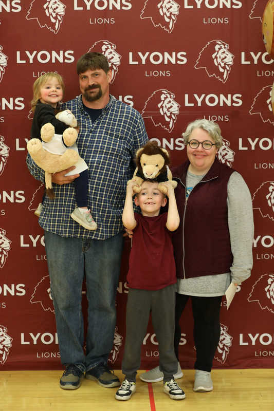 family with their build a lion