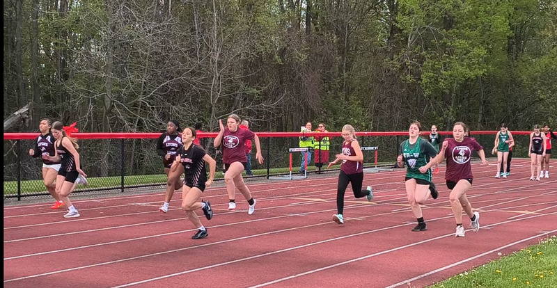 students running