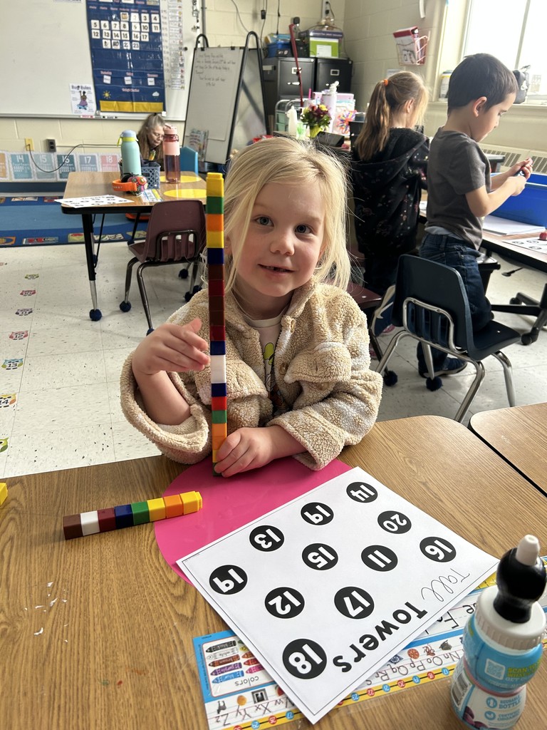Students are constructing towers to explore numbers and strengthen their math skills