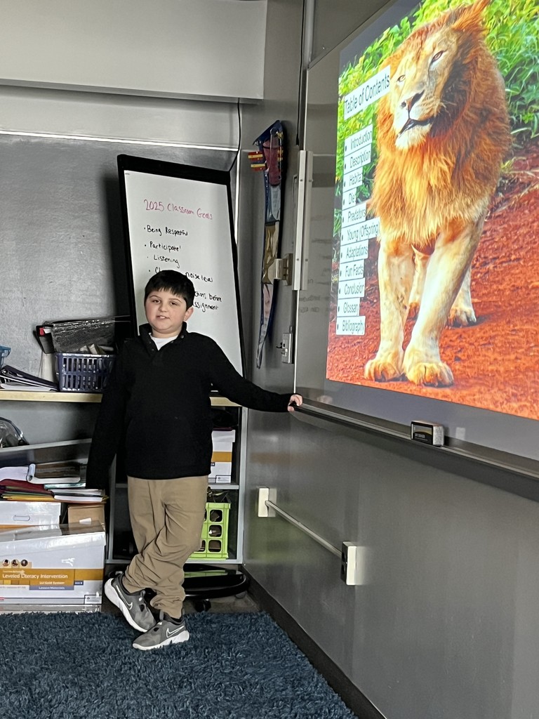 4th graders from Clinton Elementary in Miss Swicker's class are presenting their animal research reports