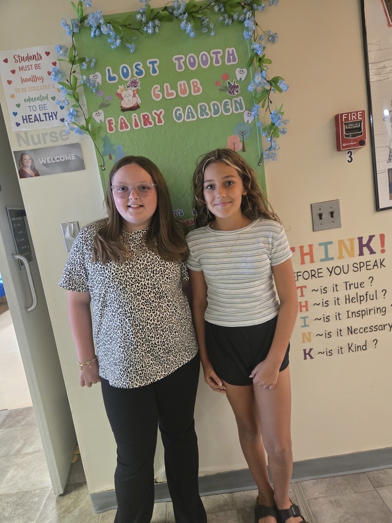 Pictures of students posing for pictures on the first week of school.