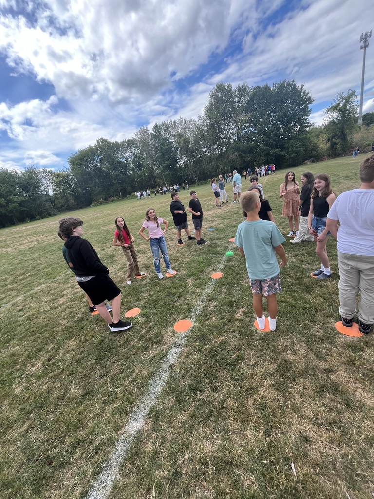 Pictures of students participating in events on the first week of school. 