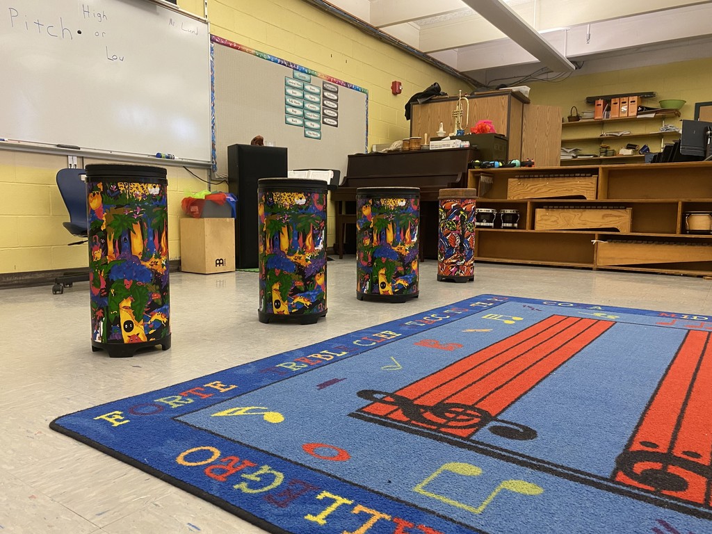 Pictures of music room