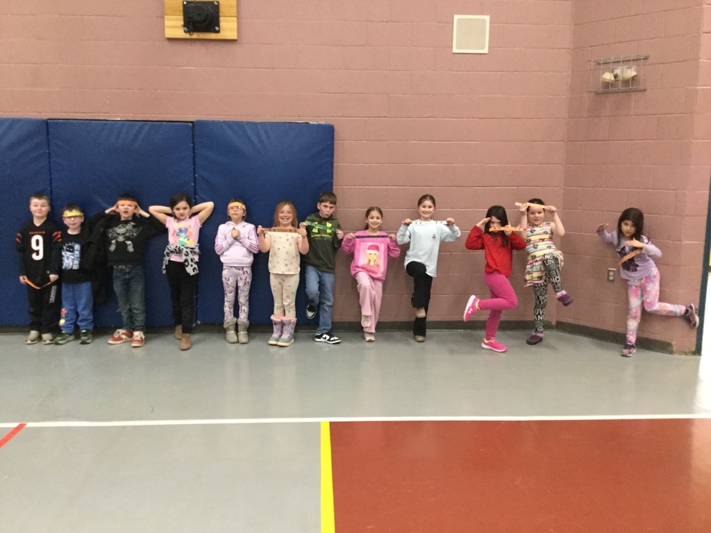 students trying to complete their ninja training.