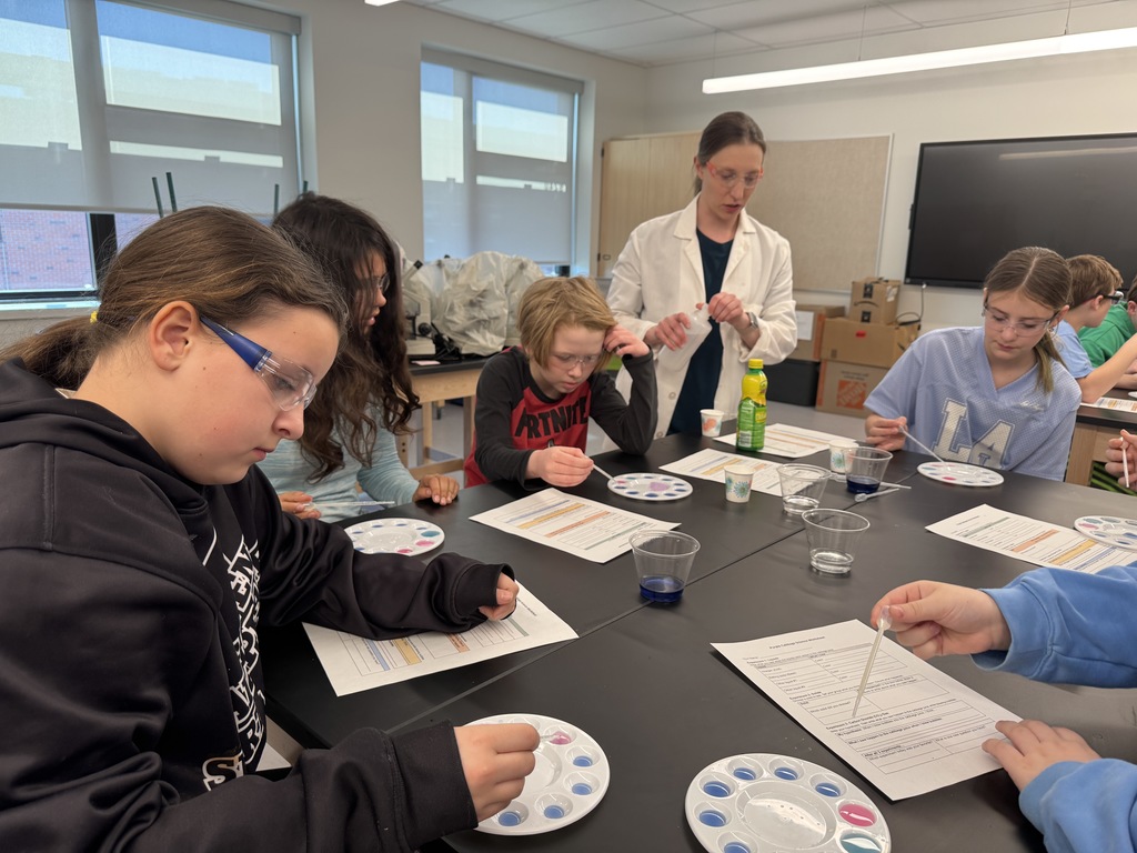 students working on labs. 