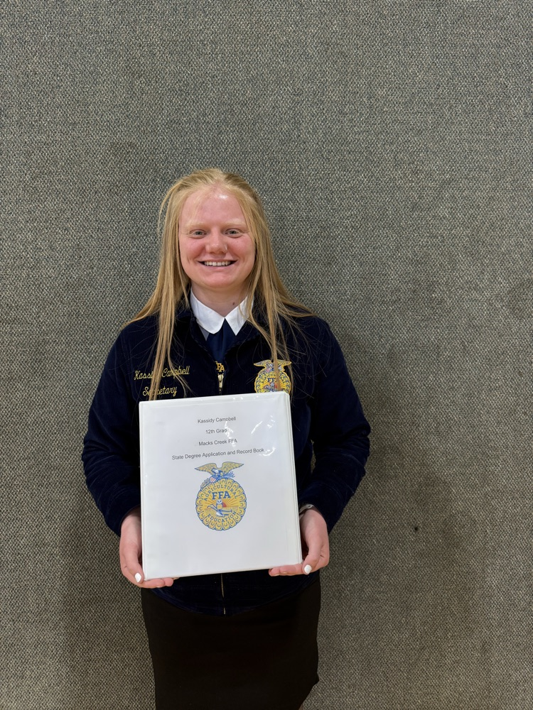 Kassidy Campbell with her award winning record book