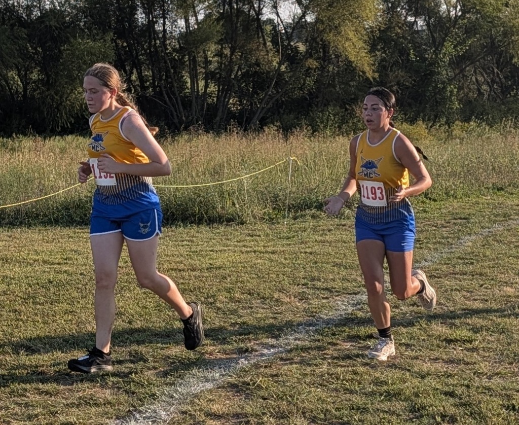 Kelsie and Izzy encouraged each other throughout the race.