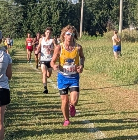 Carter worked hard to keep the pace in the heat.