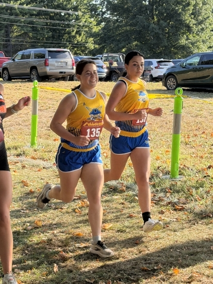 Kaelee and Izzy racing.