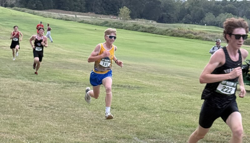 Karsyn ran a great race at Warsaw.