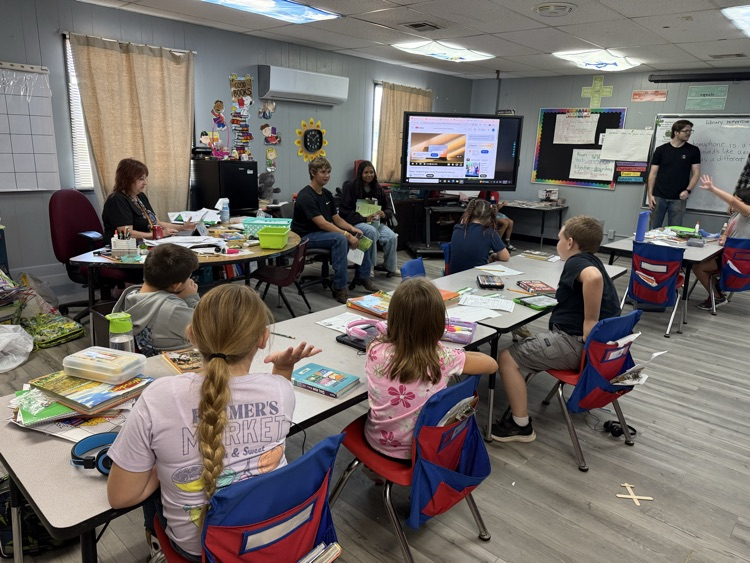FFA kids read 4
