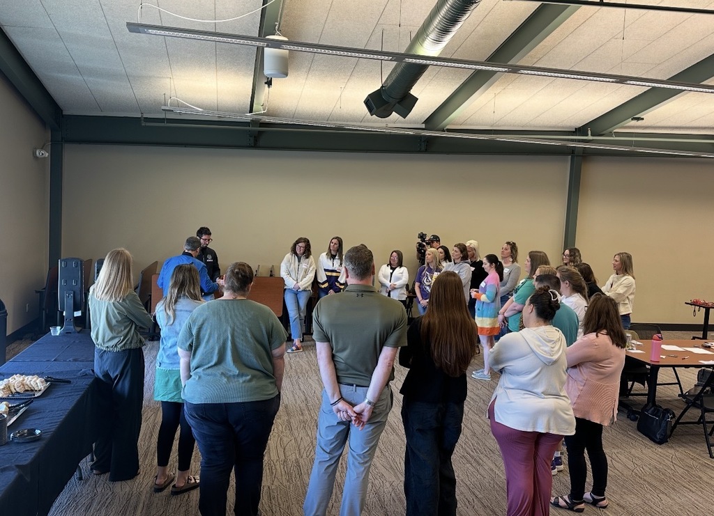 Impossible Science Experiment with Teachers in an event setting