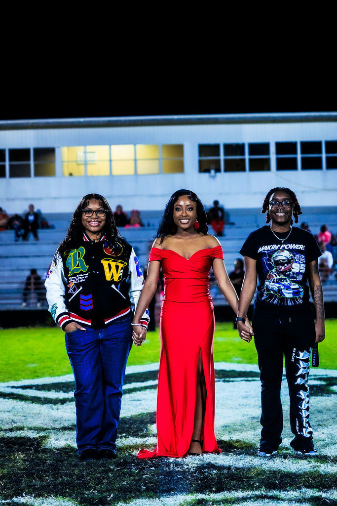 Egypt Jackson and family