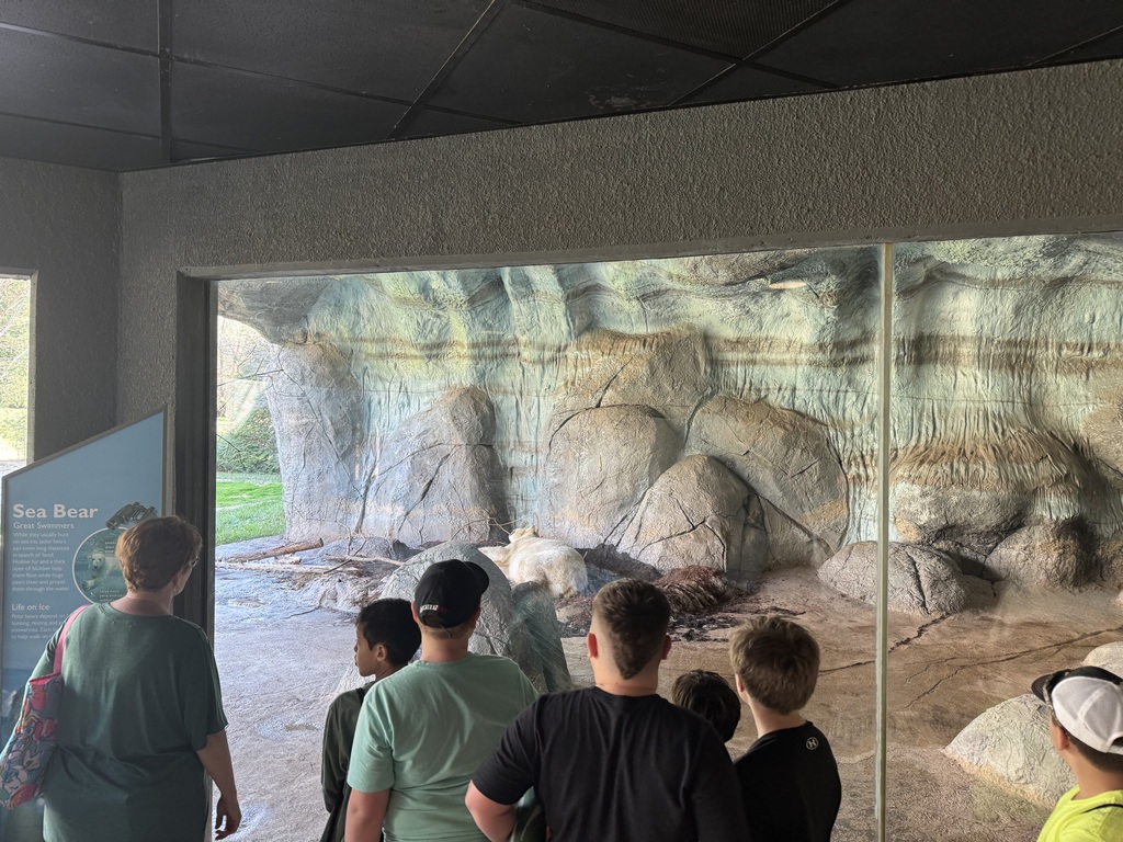 Students enjoying the NC Zoo!