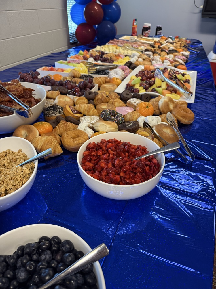 We love our teachers and staff!