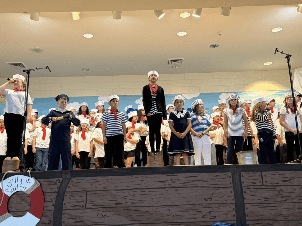 Friday cast and 4th grade performance.