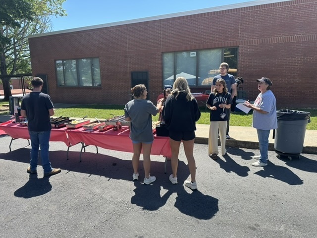 FHS Senior Cookout 