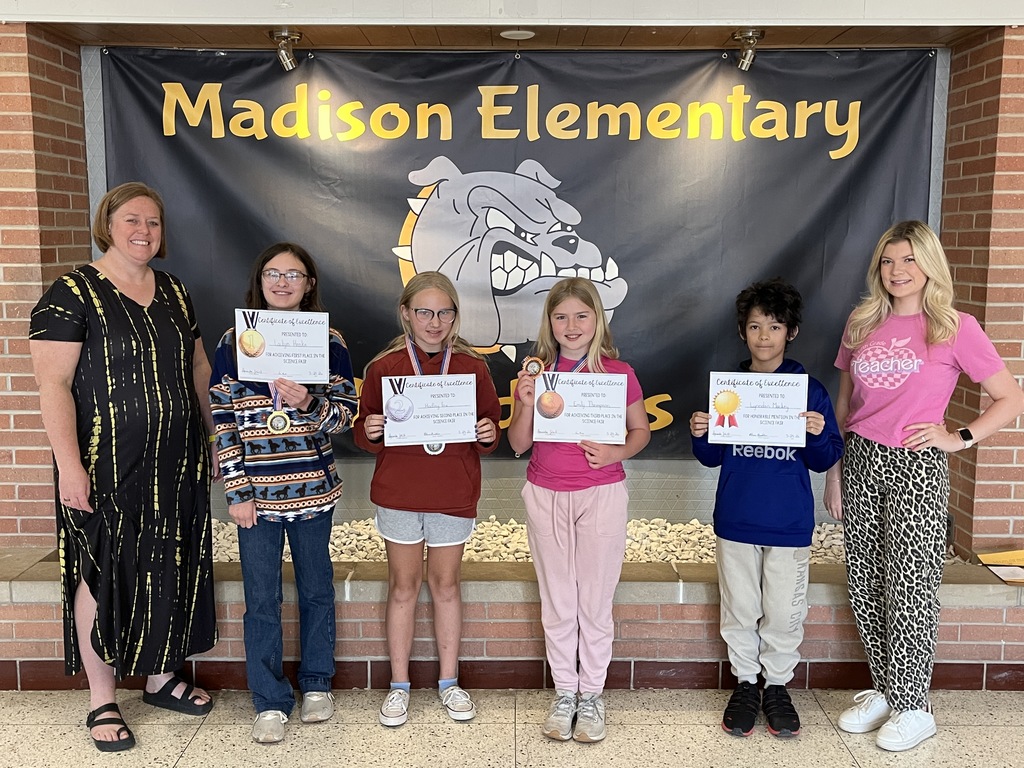 Thank you Mrs. Martin and Mrs. Buehler! Congrats Laikyn (Gold), Hadley (Silver), Emily (Bronze), Lynnden (Honorable Mention)!