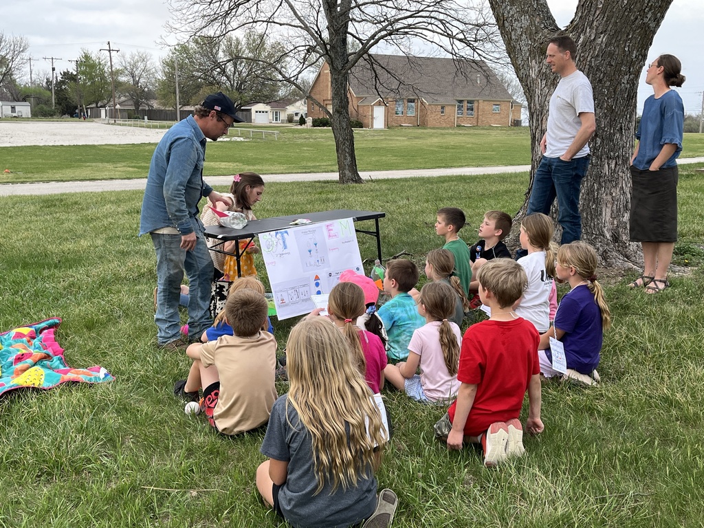 MES STEM Night- Water Rockets Station