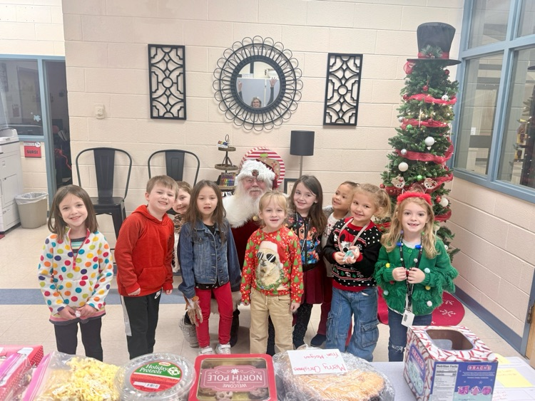 Ms. Andrews & Mrs. Maxey’s Class