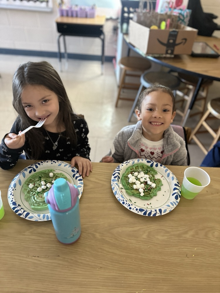 Ms. Andrews & Mrs. Maxey’s Class