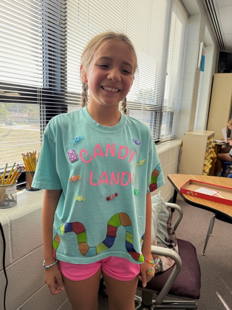 A student with a Candyland shirt