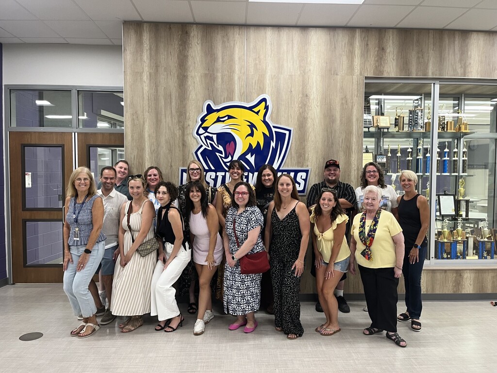 The class of 2001 poses at their reunion