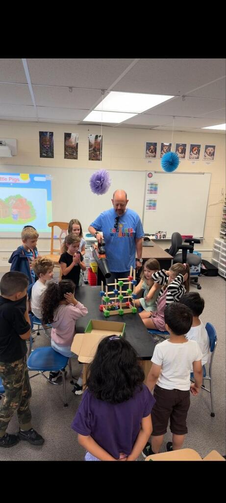 students built structures in science class similar to the story of the three little pigs