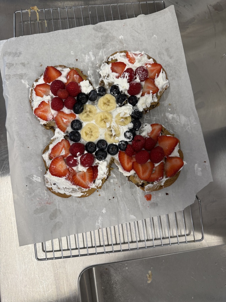 Fruit pizza