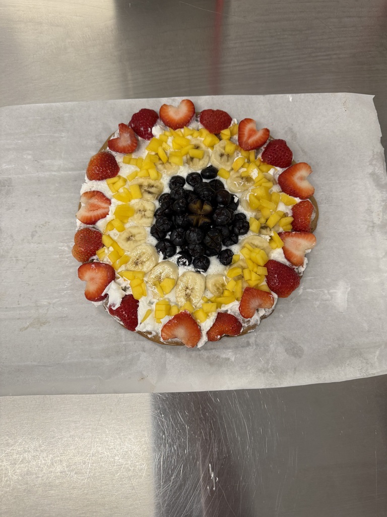 Fruit pizza