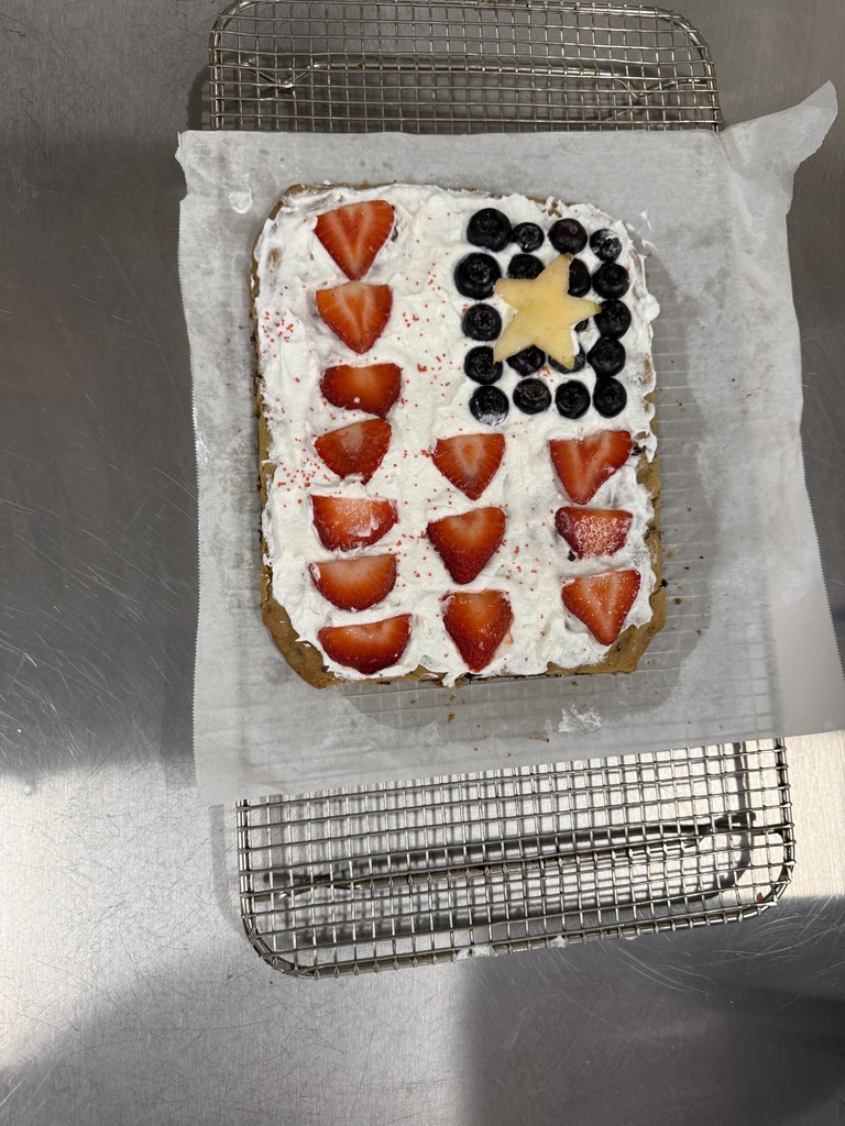 Fruit pizza