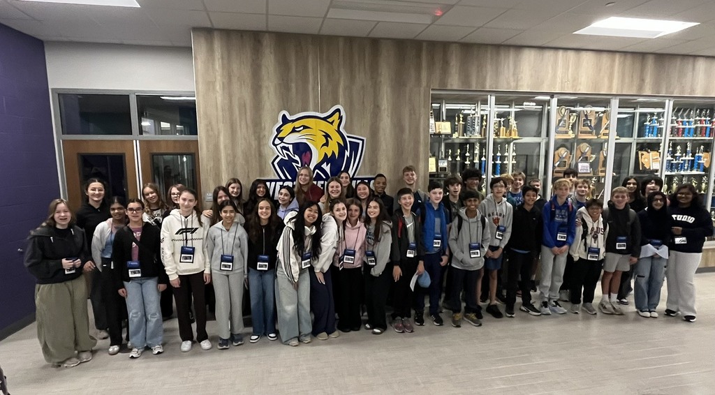 eighth grade students getting ready to head to DC
