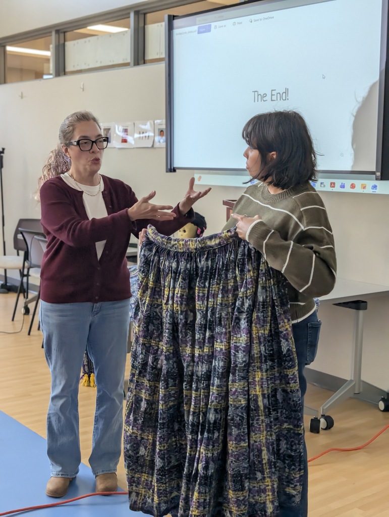 teachers with skirt