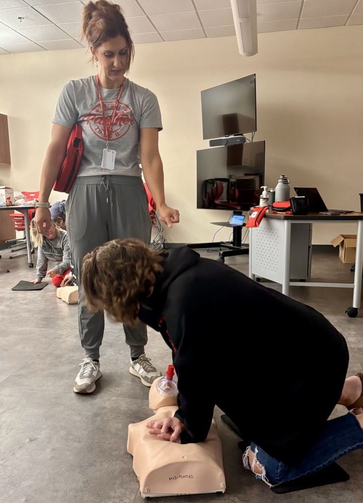 The district nurses conducted a CPR and First Aid training for MHS faculty and staff.