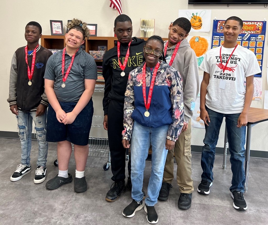 Front row:  Alisha Easter, 1st place in girl's singles  Back row: Left to right:  Jaquavious Jones, 1st place in boy's singles  Zaiden Rayford, tied for 2nd place in boy's singles  Jamie Kilgore, tied for 2nd place in boy's singles Dereon Randle, 5th place in boy's singles  Jayden Williams, 6th place boy's singles