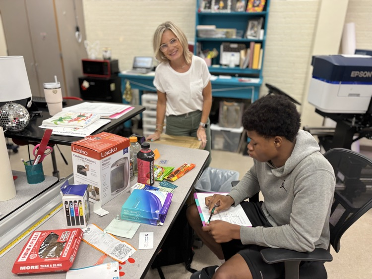 Marketing students use “trash” to determine consumer profiles.