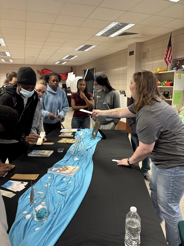 Author Katarina Vaughn visits MHS Library