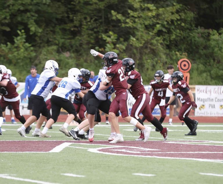 Herald Whitaker Middle School hosted Lexington Catholic Middle School during its 2024 season. Photo || Jim Arnett