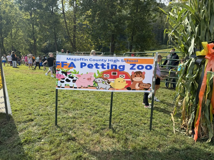 MCHS petting zoo