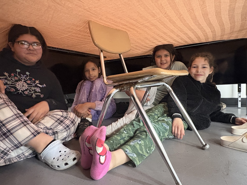 fort building