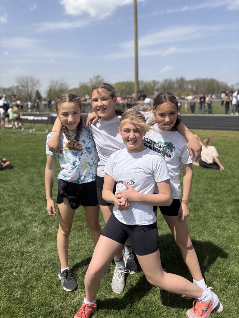  6th grade relay teams from track and field day! 