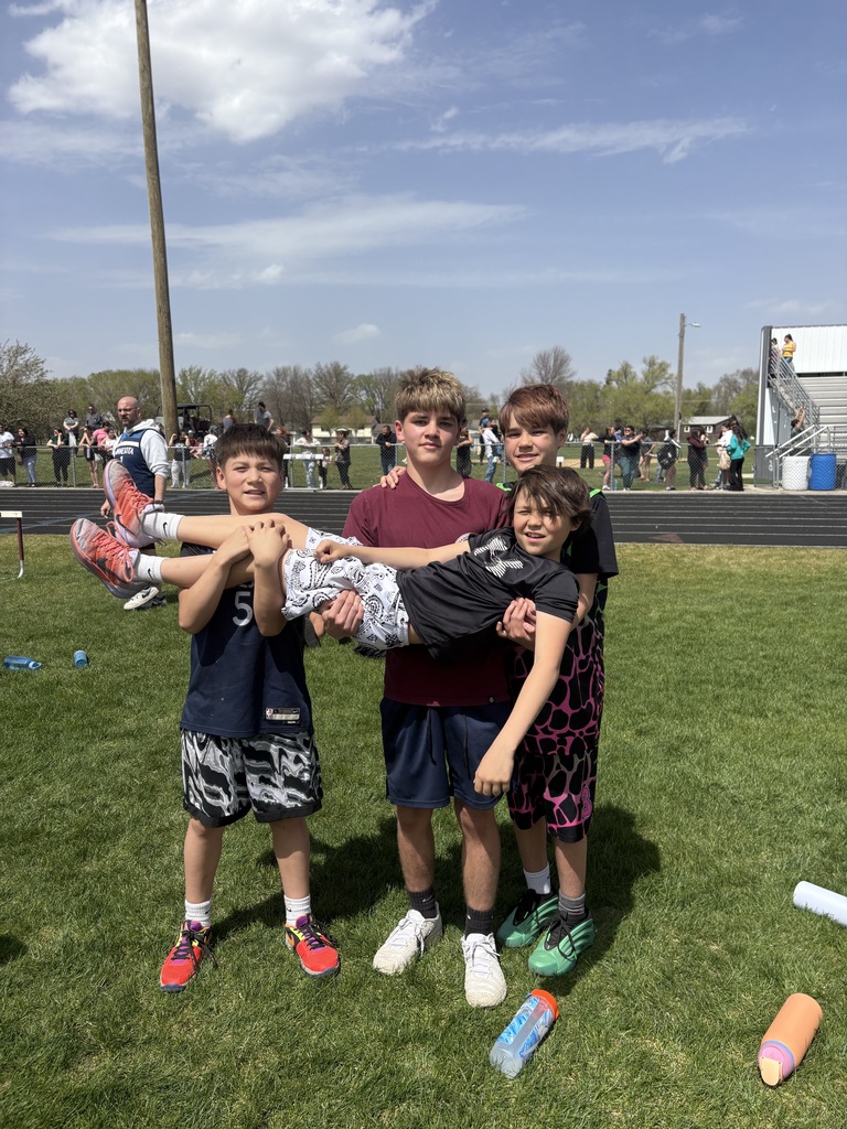  6th grade relay teams from track and field day! 