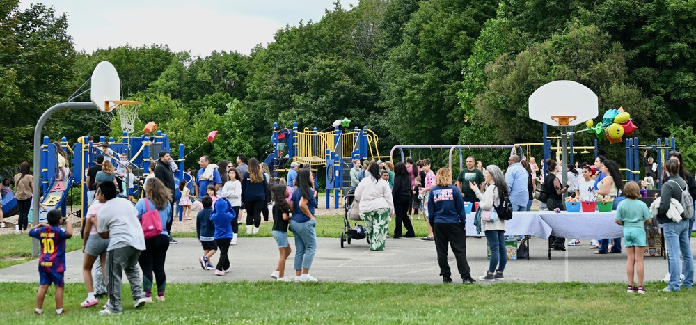 Playground with Principals event at Lakewood