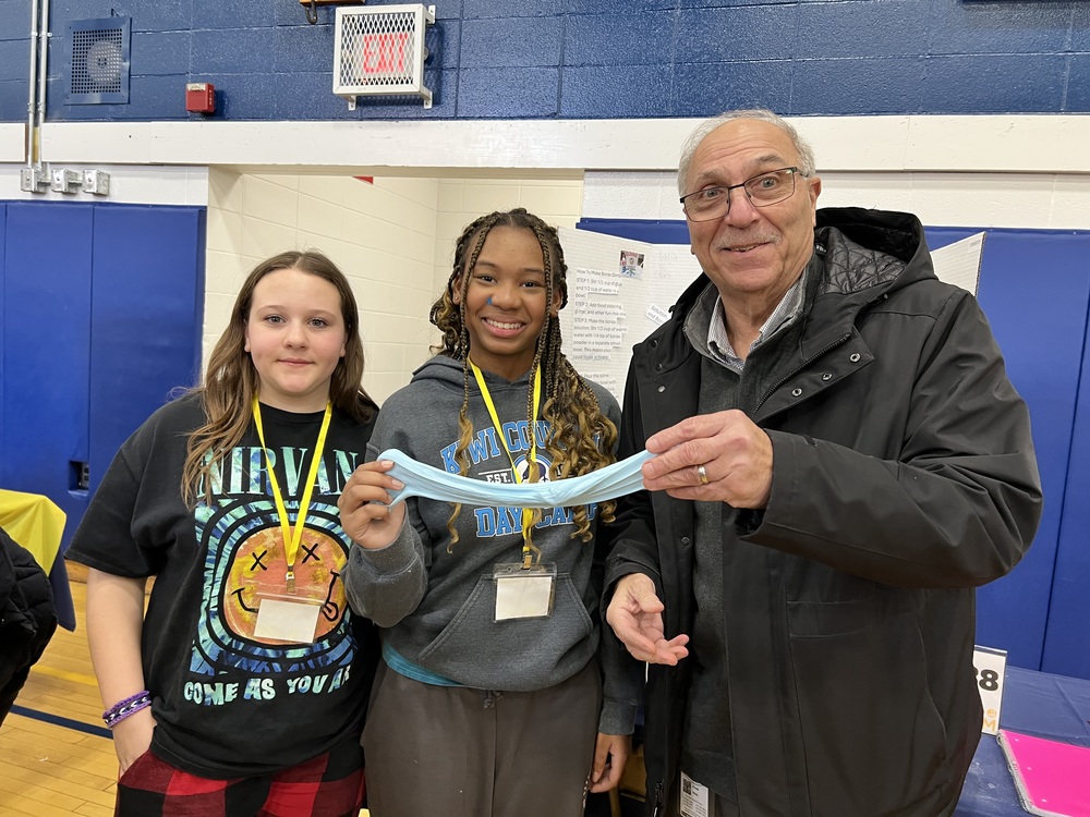Mahopac Middle School STEAM Fair showcases student creativity and collaboration