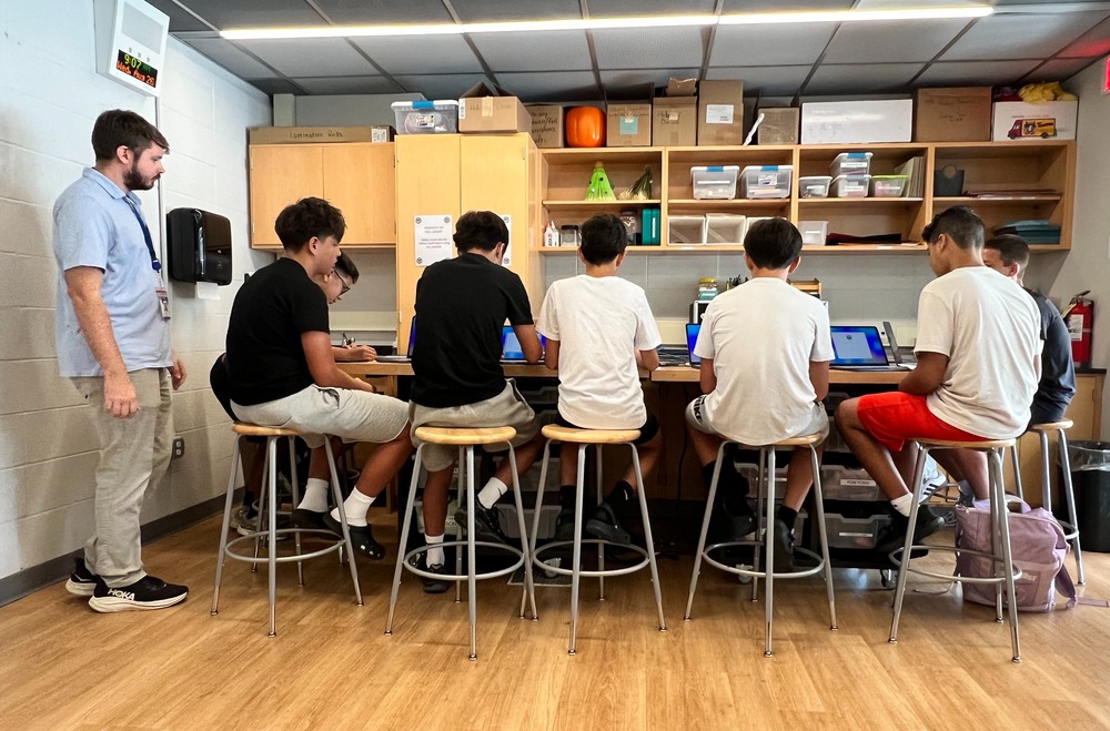MHS ninth graders receive MacBook Neos