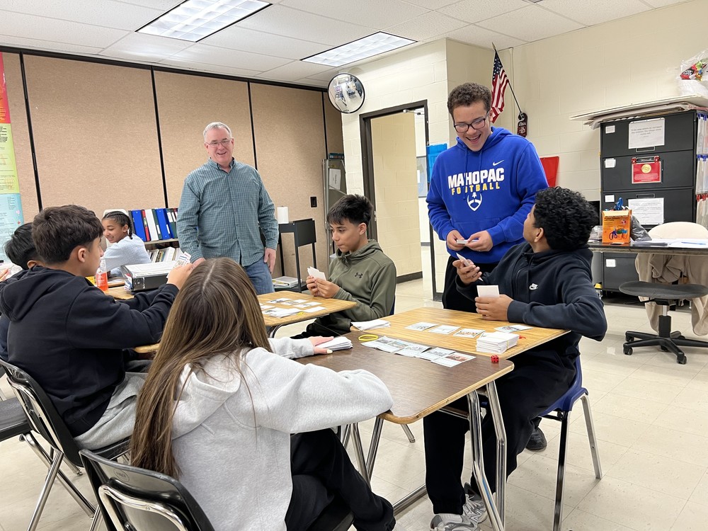 Mahopac Middle School Students ‘Battle for History’ in Creative New Social Studies Game
