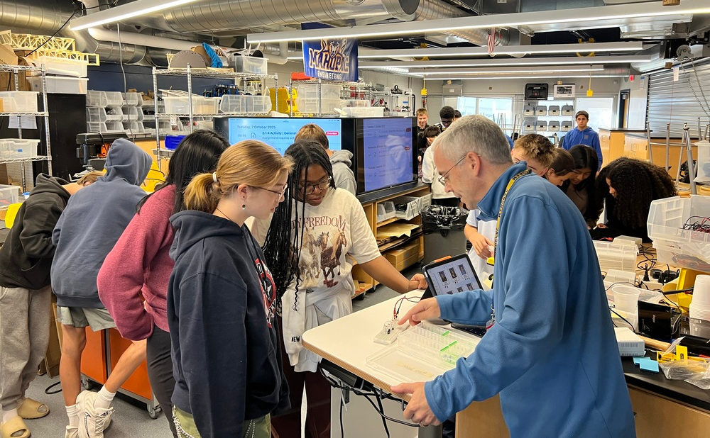 Mahopac High School Engineering Students Build Circuits with Creativity