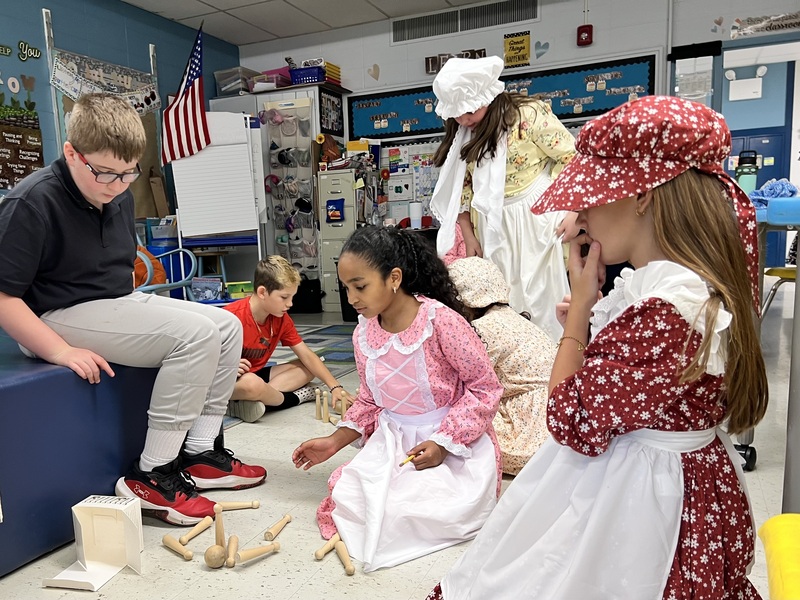 Fulmar Road Colonial Day